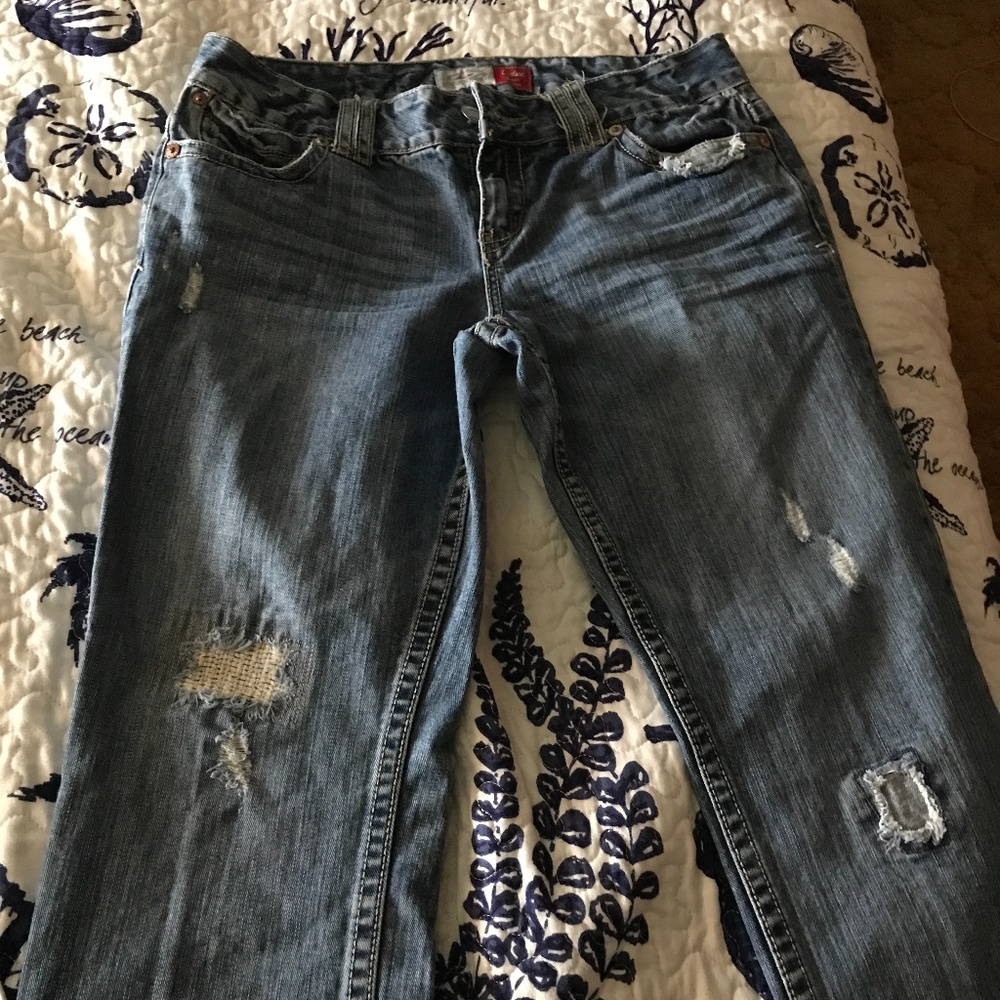 Boot cut jeans